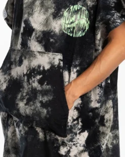 LEUS HIGH TIMES PONCHO -Dakine Surfing Store 1060 Leus 4392 92362.1673632344