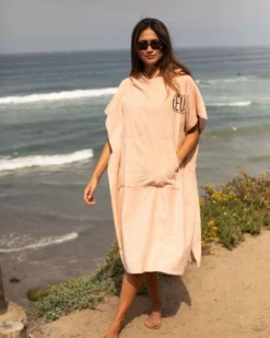 LEUS HAPPY HOUR PONCHO - LARGE (EX) -Dakine Surfing Store 3V3A1075 1407 deca34b7 8e88 4afa a9b1 e0c9dcc2a789 37609.1691177212