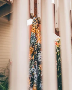 LEUS PINEAPPLE PARADISE TOWEL (EX) -Dakine Surfing Store leus beachtowel pineapple paradise hanging 04967.1700415178