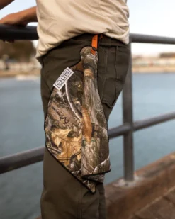 LEUS REALTREE FISHING ECO TOWEL -Dakine Surfing Store leus fishingtowel realtree6 65525.1673632312